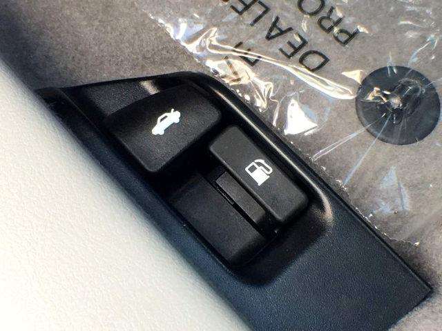 2017 Toyota Camry LE 4Dr Sedan